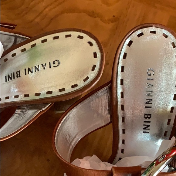 Heel sandals - Picture 5 of 5